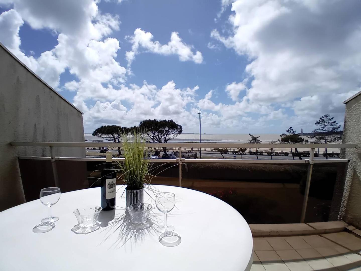Saint Georges De Didonne - Appartement Face A La Plage - Etoile De Mer Εξωτερικό φωτογραφία